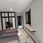 Copacabana - Hotel Flat Real Residence - 500 metros da Praia
